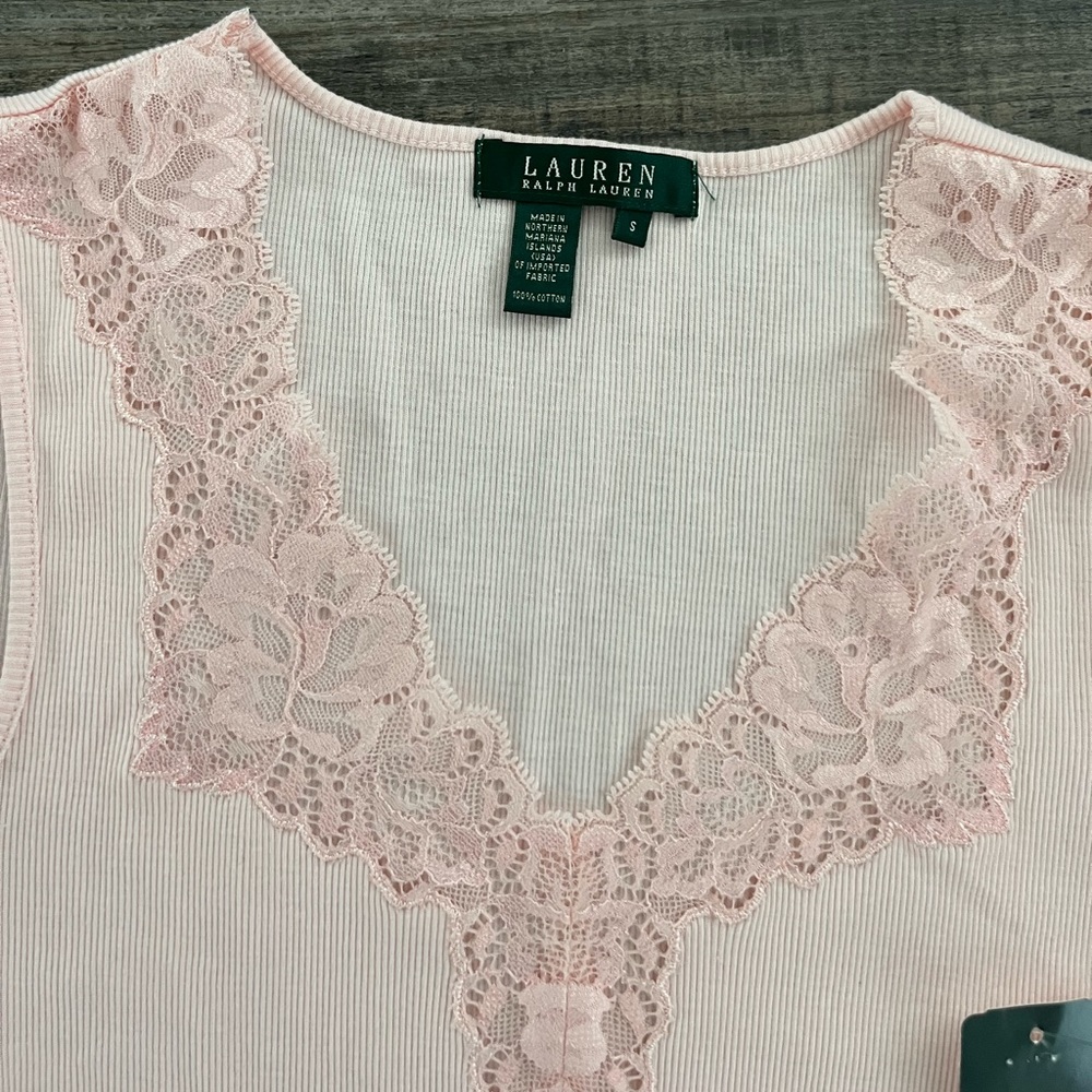 Brand new shirt. - Picture 2 of 2